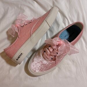 SeaVees for J.Crew - Legend sneaker in Pink Velvet Ribbon Size 8